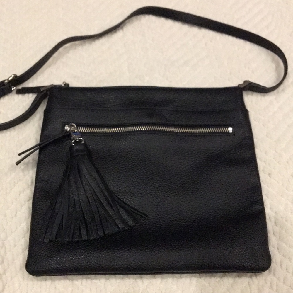 Halogen tasseled leather bag